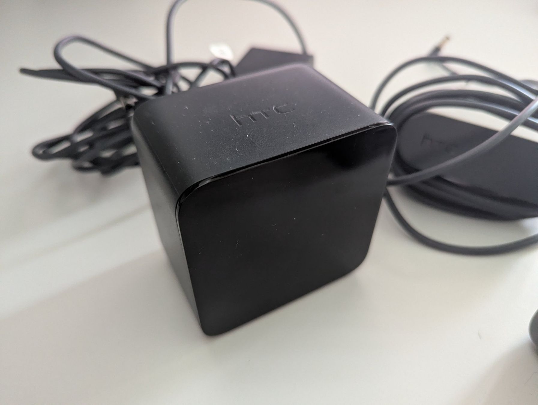 HTC Casque VR: 2x Vive SteamVR Base Station – D'occasion à Matten b. Interlaken par eboy_79 1