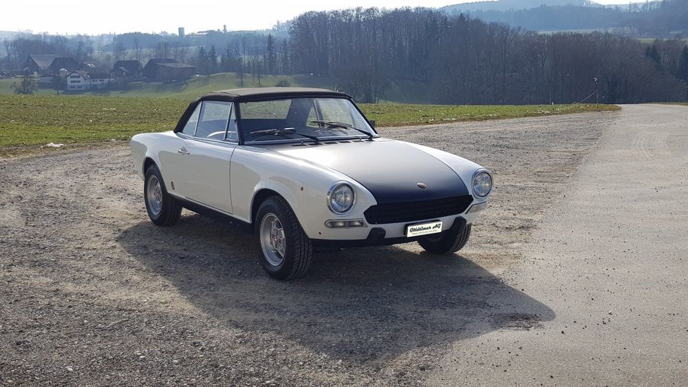 Fiat 124 AS Sport Spider