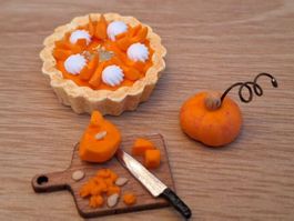 Handmade Kürbiskuchen Set für Puppenhaus
