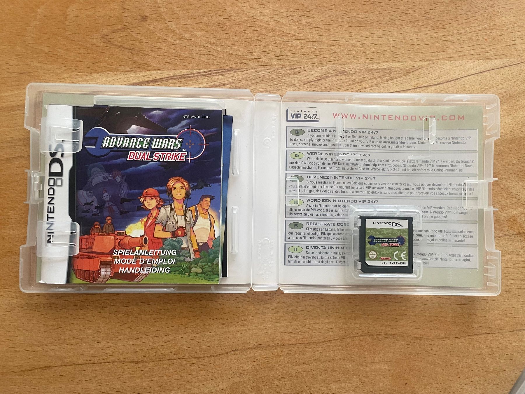 Nintendo Giochi: Nintendo DS Advance Wars Dual Strike – Usato da Wiesendangen venduto da s_n_fcg8 1