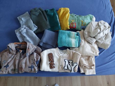 13 TEILIGES JUNGEN KLEIDERPAKET GR. 86/92