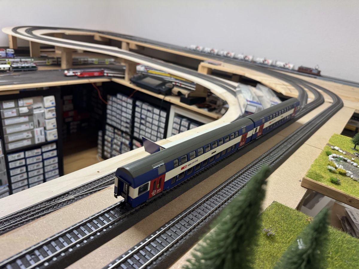 Roco Modellini di ferrovie: Roco ZVV Wagen  – Nuovo (secondo la descrizione) da Oberwil BL venduto da AuM03 6