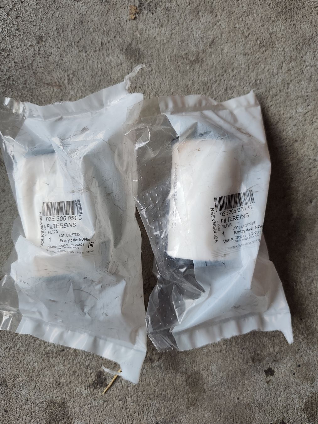 Audi Tutti pezzi di ricambio auto: 2x Hydraulikfilter VW Audi 02E 305 051 C neu  – Nuovo e nell'imballaggio originale da Rebstein venduto da andi322