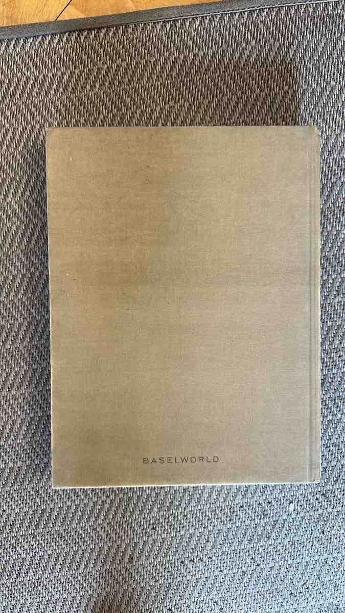 Libri: Baselworld book, cardboard cover, good condition – Usato da Kriens venduto da SupiDupiDeal