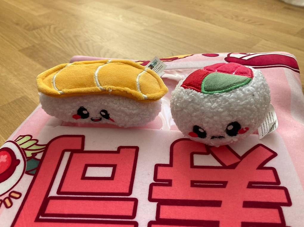 Cuscini: Coussin avec poche zip super Kawaii – Usato da Commugny venduto da phi_8kvd 3