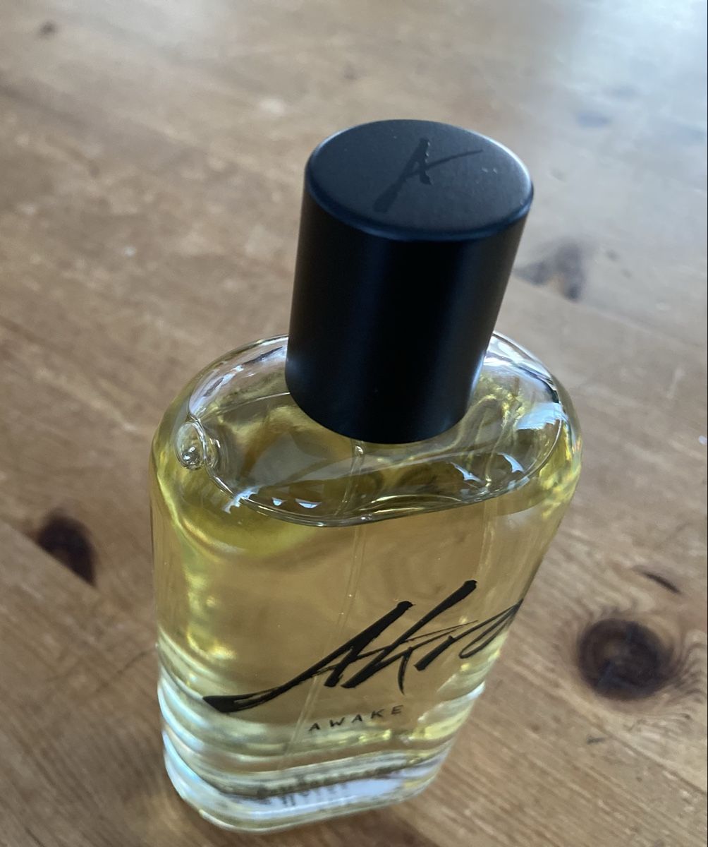 Parfum & Eau de Toilette: Akro Awake, Eau de Parfum, 100ml  – Gebraucht aus Rothenhausen von Chovetown 1