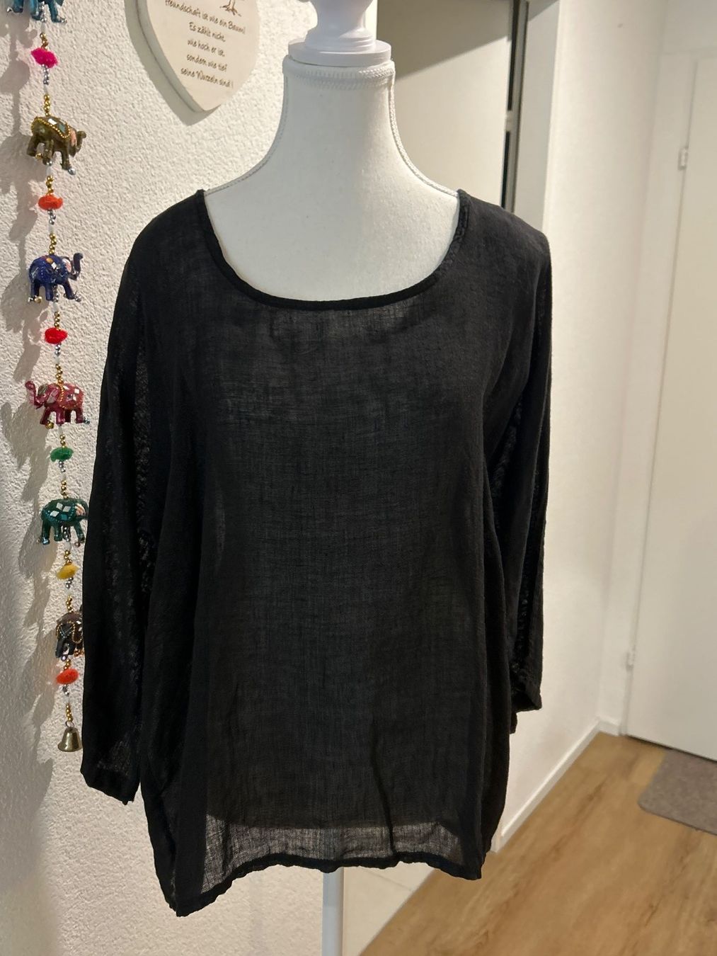 T-shirt: Leichtes Langarmshirt schwarz – Usato da Brunnen venduto da Nala2929 3