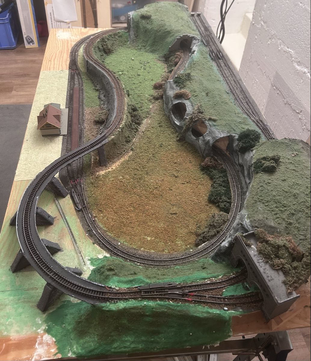 Modellini di ferrovie: Maquette de train N (1:160) – Usato da Attalens venduto da tresheureux 3