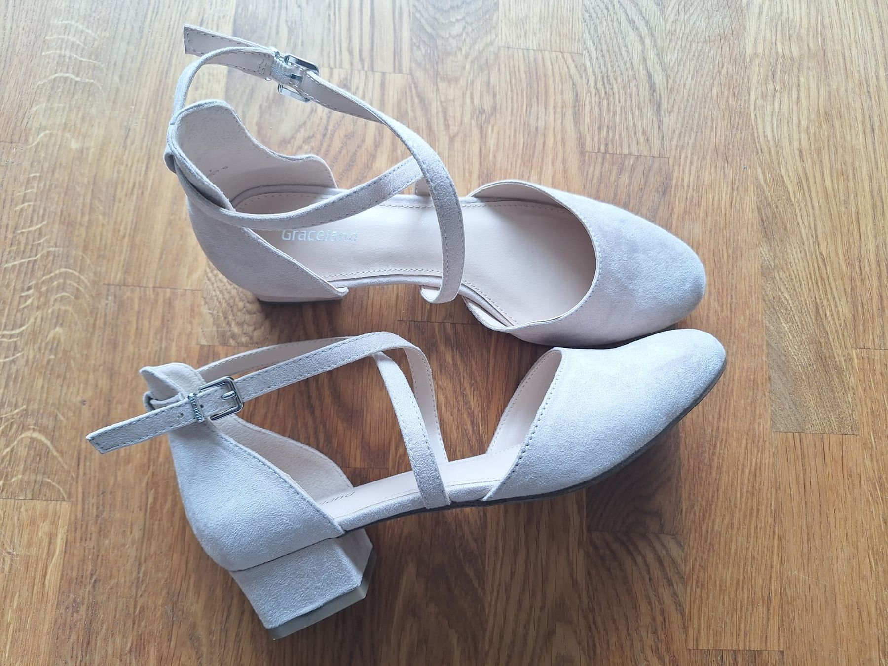 Graceland Scarpe da donna: Pumps Schue Graceland Gr. 37 – Usato da Wilen (Sarnen) venduto da ovidiu_a 2