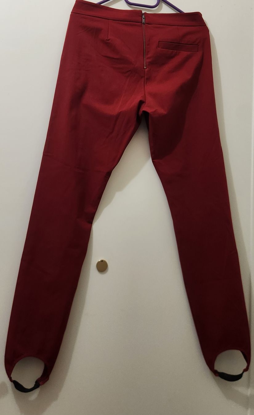 Cos Pantaloni: Pantalon Cos rouge taille 40 Streich  – Usato da Niedergösgen venduto da Eva2410 1