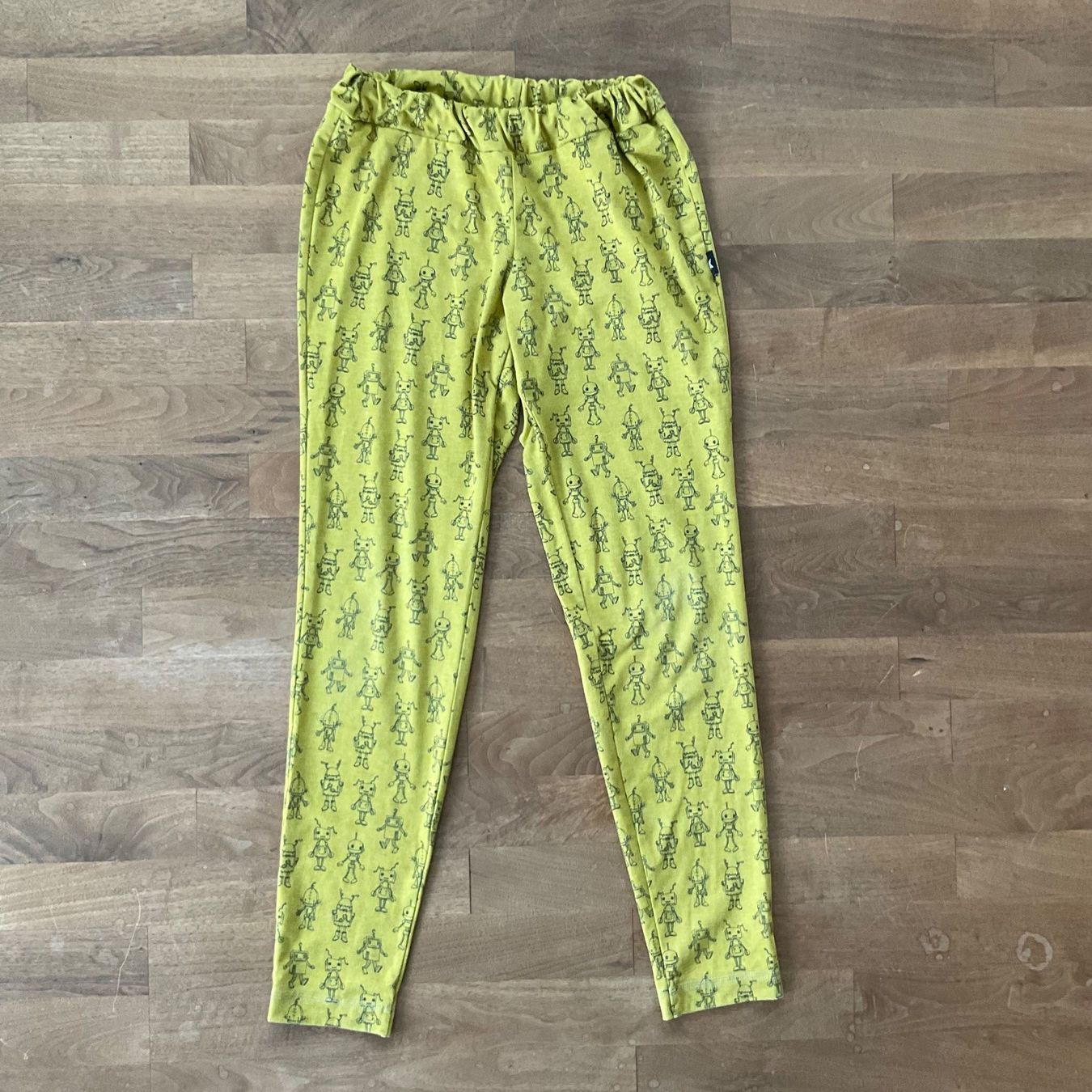 Pantaloni: Stoffhose, Roboter-Freunde, Selfmade, Gr. 152/158 – Usato da Wattwil venduto da Marlan3