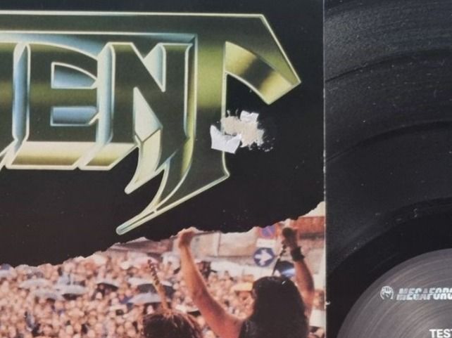 Dischi in vinile: LP Testament – Live At Eindhoven – Usato da Schaffhausen venduto da Kellerrassel 3