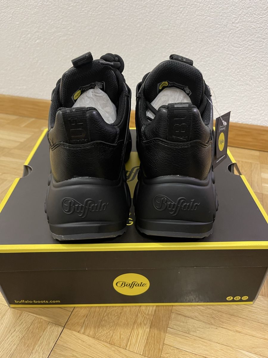 Buffalo Scarpe da donna: Buffalo Sneaker Binary Ice schwarz Grösse 38 neuwertig – Nuovo e nell'imballaggio originale da Rheineck venduto da FGeissler 5