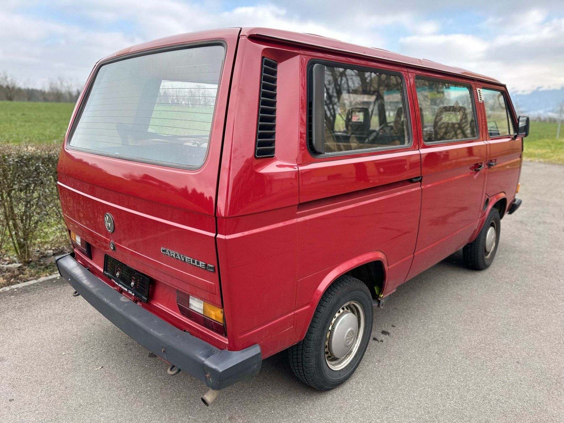 VW Automobili: VW T3 2.1 Caravelle C – Usato da Hünenberg venduto da Auto-Klinik01 5
