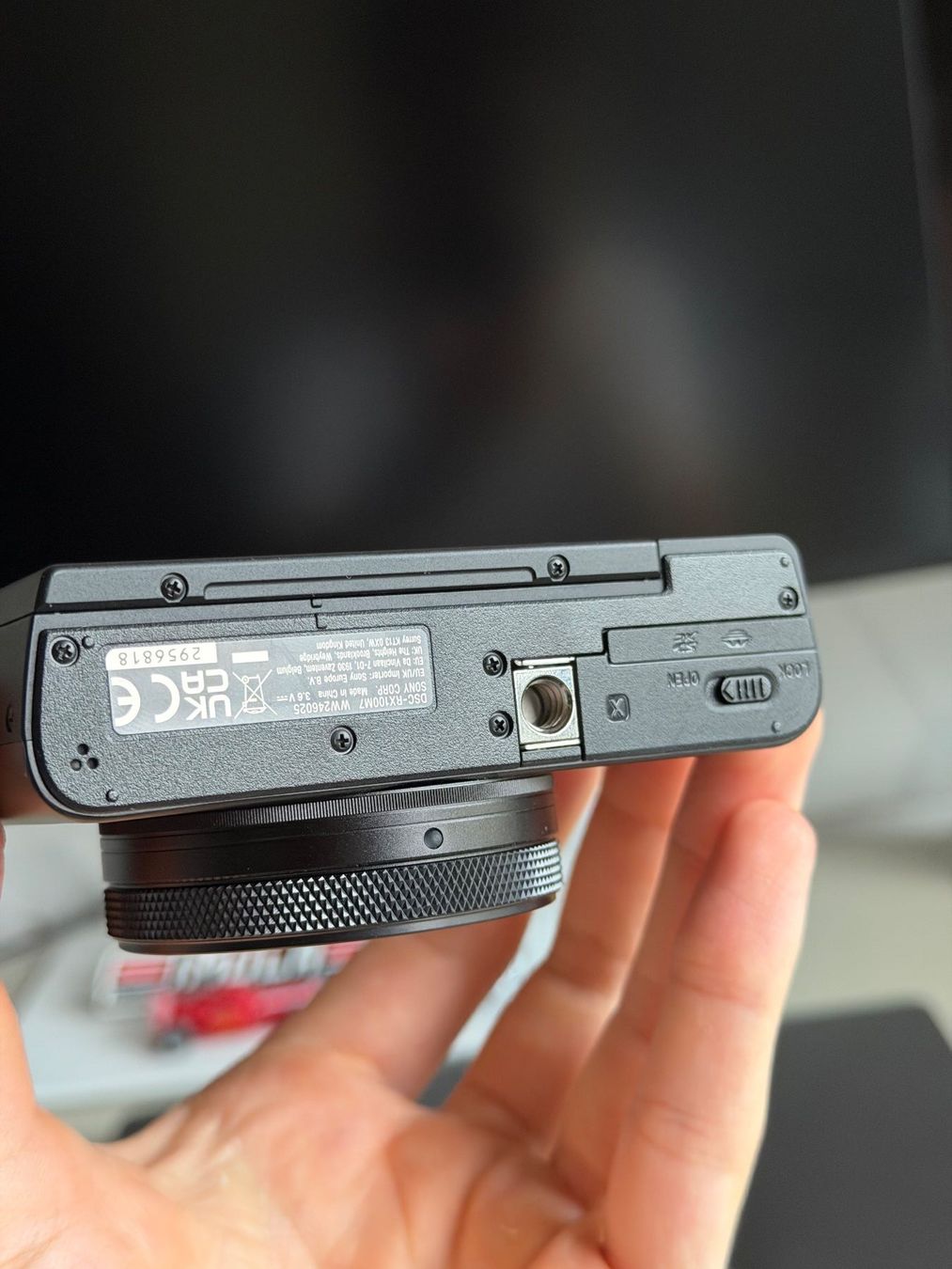 Sony Fotocamera: Sony RX100 VII – Usato da Pratteln venduto da dav_7yc9 4