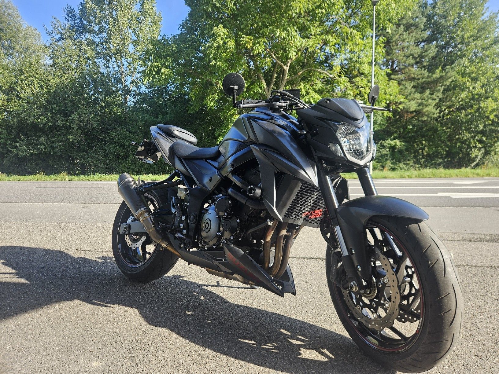 Suzuki Strada: Suzuki GSX-S750  – Usato da Münchenbuchsee venduto da Snowrieder 1