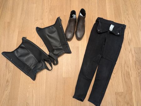 Set Reitsachen, Hose, Stiefeletten, Gamaschen