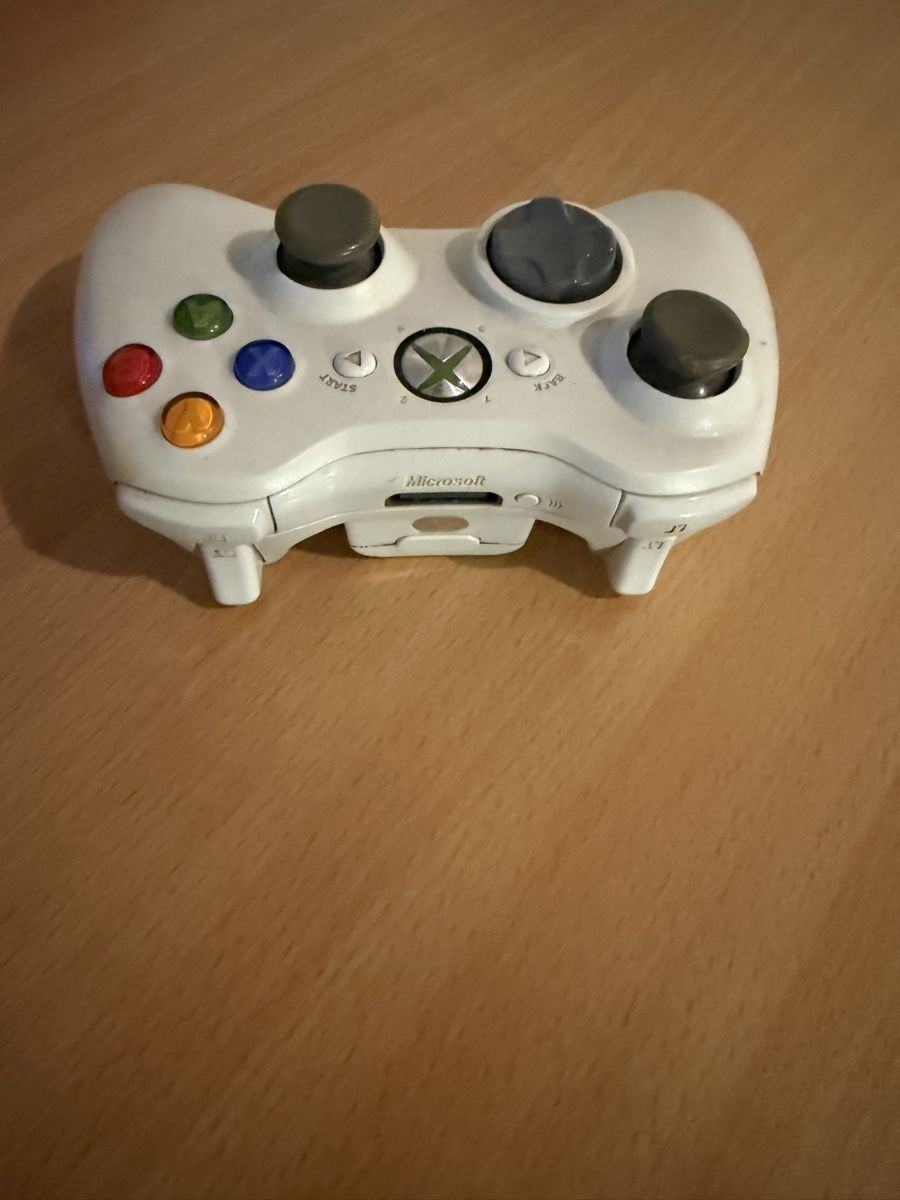 Microsoft Controller: Xbox 360 Live Wireless Controller – Usato da Worb venduto da sea_7cbl