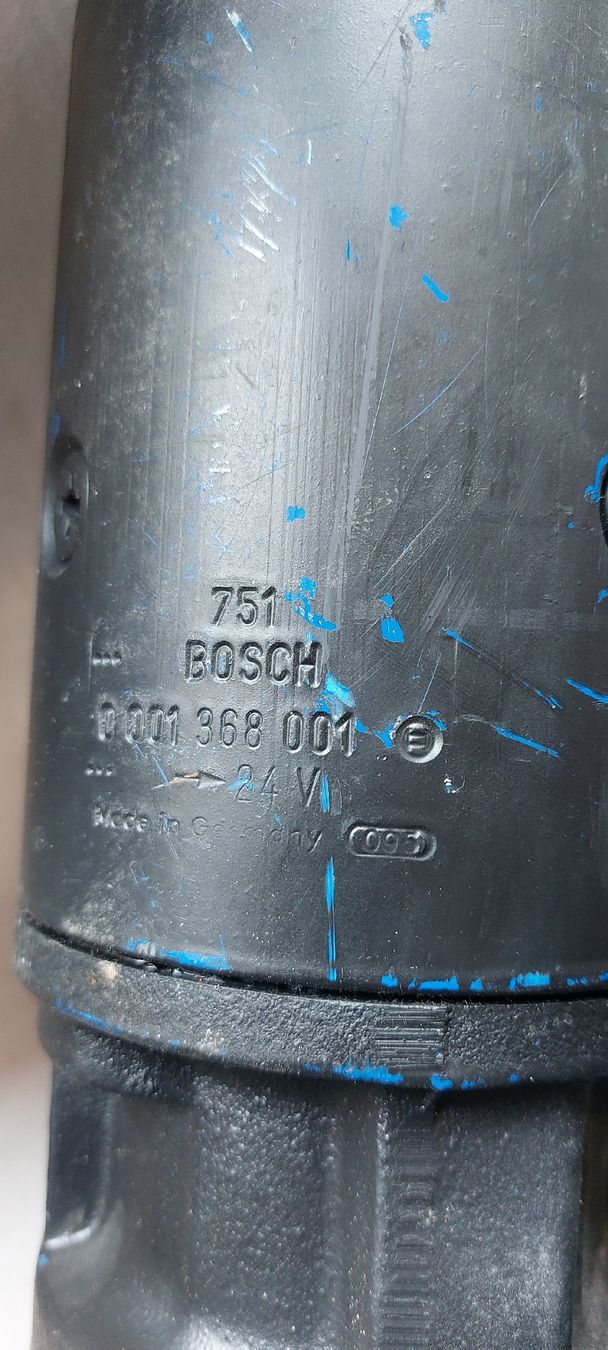 Sonstiges Fahrzeugzubehör: Anlasser – Gebraucht aus pfyn von Hbagger3 1
