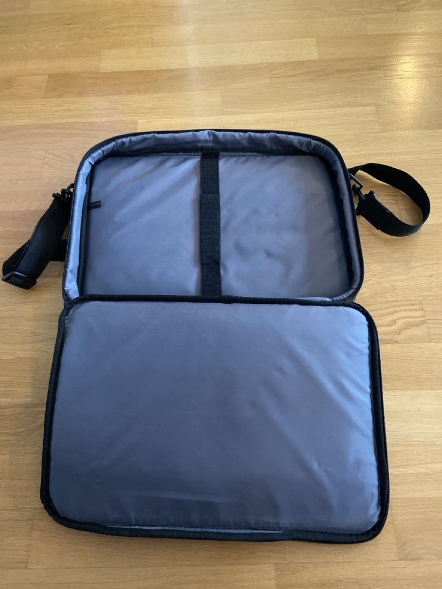 Borse: Notebook Sleeve Tasche / Laptoptasche, neuwertig! – Usato da Sisseln AG venduto da XBL-Rotstein 2