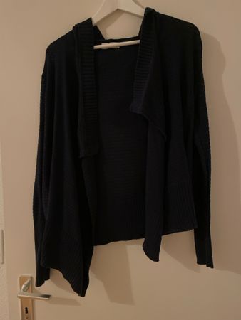 Strickjacke von Hollister