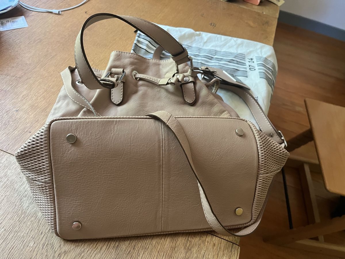 Borse da donna: Leder beutel – Nuovo e nell'imballaggio originale da Windisch venduto da the_b8lc 2