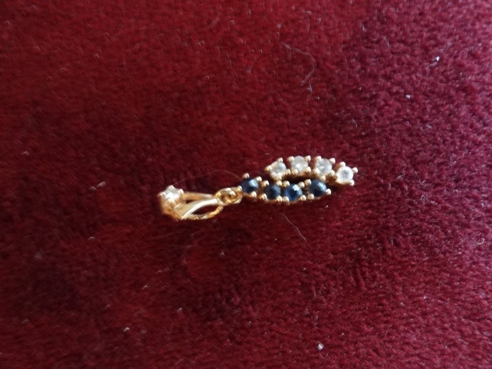 Pendentif En Or 18 Carats Avec Saphir Et Diamants - Occasion - Or Blanc - Bijou Précieux