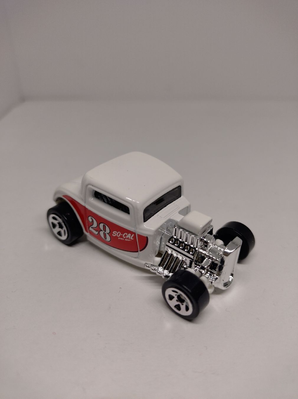 Hot Wheels Modellautos: Hot Wheels 32' Ford – Gebraucht aus La Chaux-de-Fonds von Pierrot8404 1