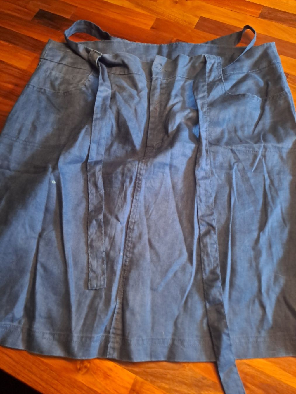 Jupes: Leinenrock Gr.48 neu!! – Neuf (Voir description) à Emdthal par kasira 1