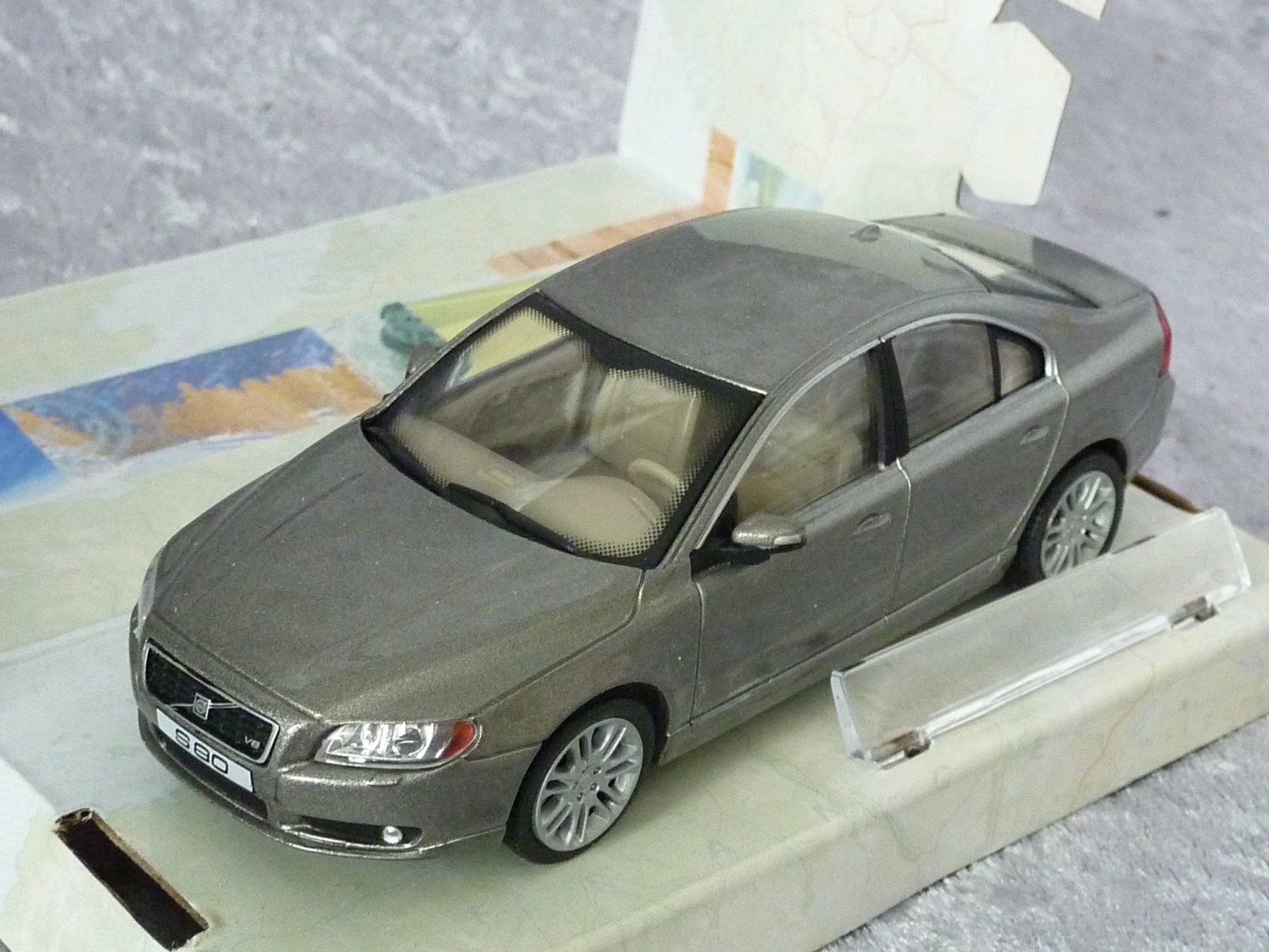 Volvo Modellini d'auto: Volvo S80  1:43 – Nuovo e nell'imballaggio originale da Dürrenäsch venduto da modellautos4you 1
