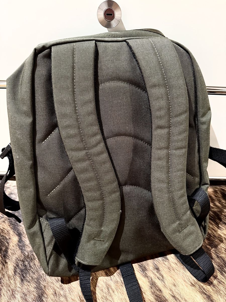 Schweizer Armee Zaini: Tagesrucksack Schweizer Armee – Nuovo (secondo la descrizione) da Seuzach venduto da diePIPPA 1