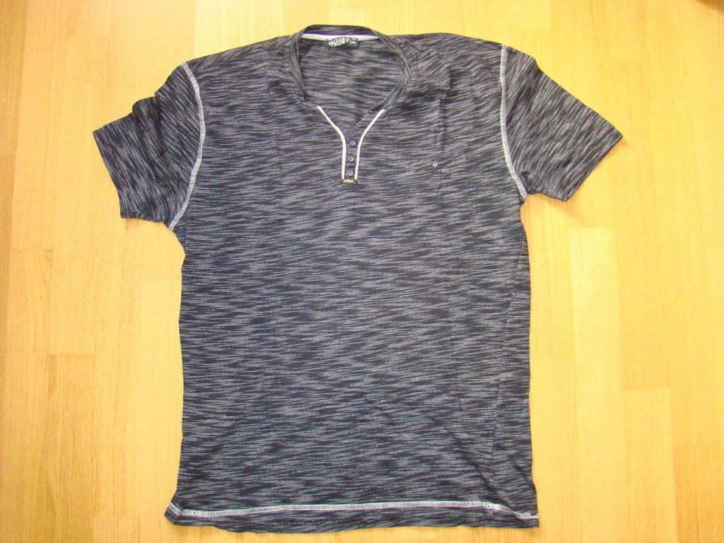 Magliette Polo: polo noir – Nuovo (secondo la descrizione) da Lussery-Villars venduto da pousinete02