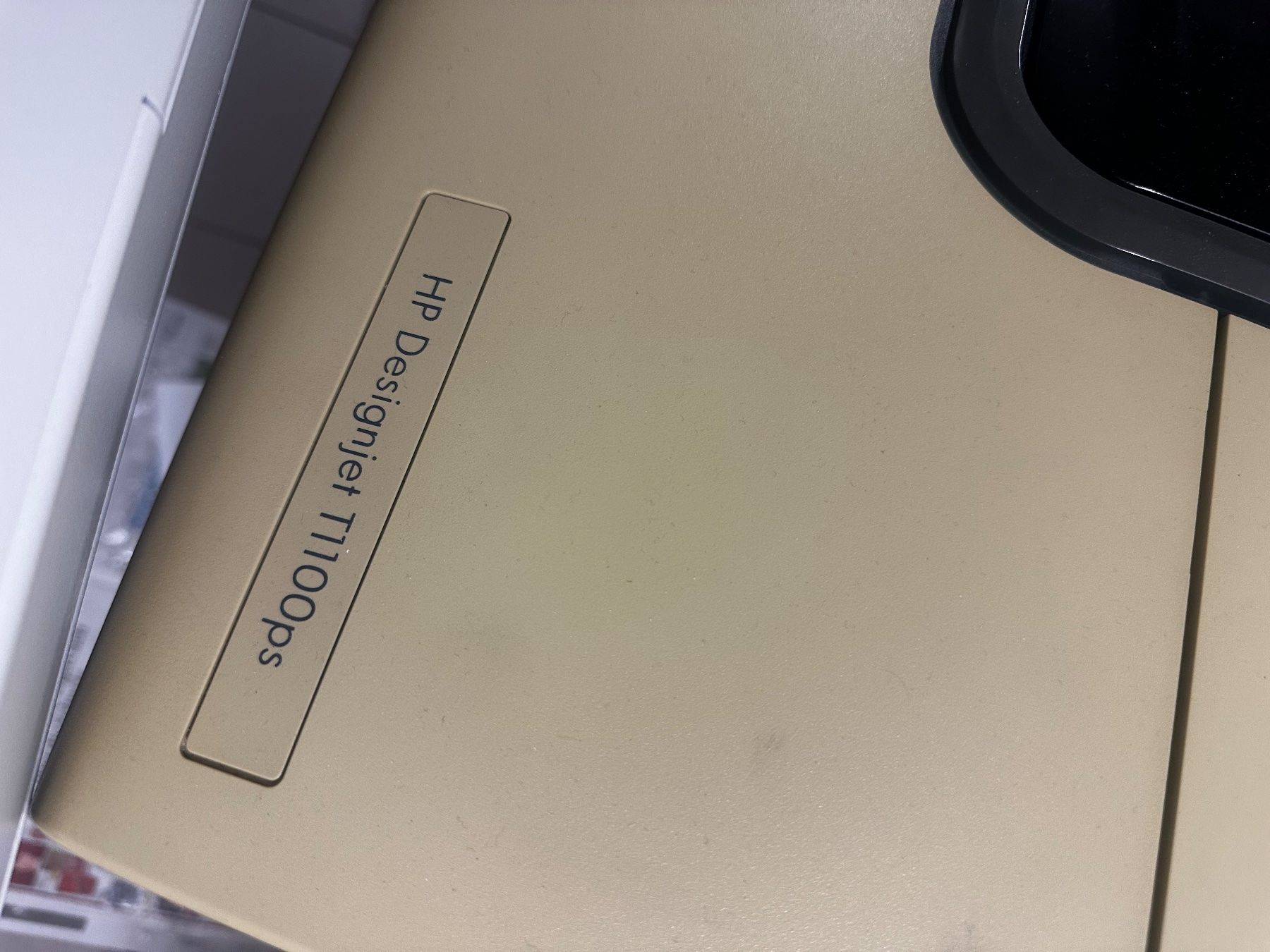 Stampanti: GP Designjet T1100ps 44 Plotter (Modell Q6688A) – Usato da Zofingen venduto da Gizem156 5