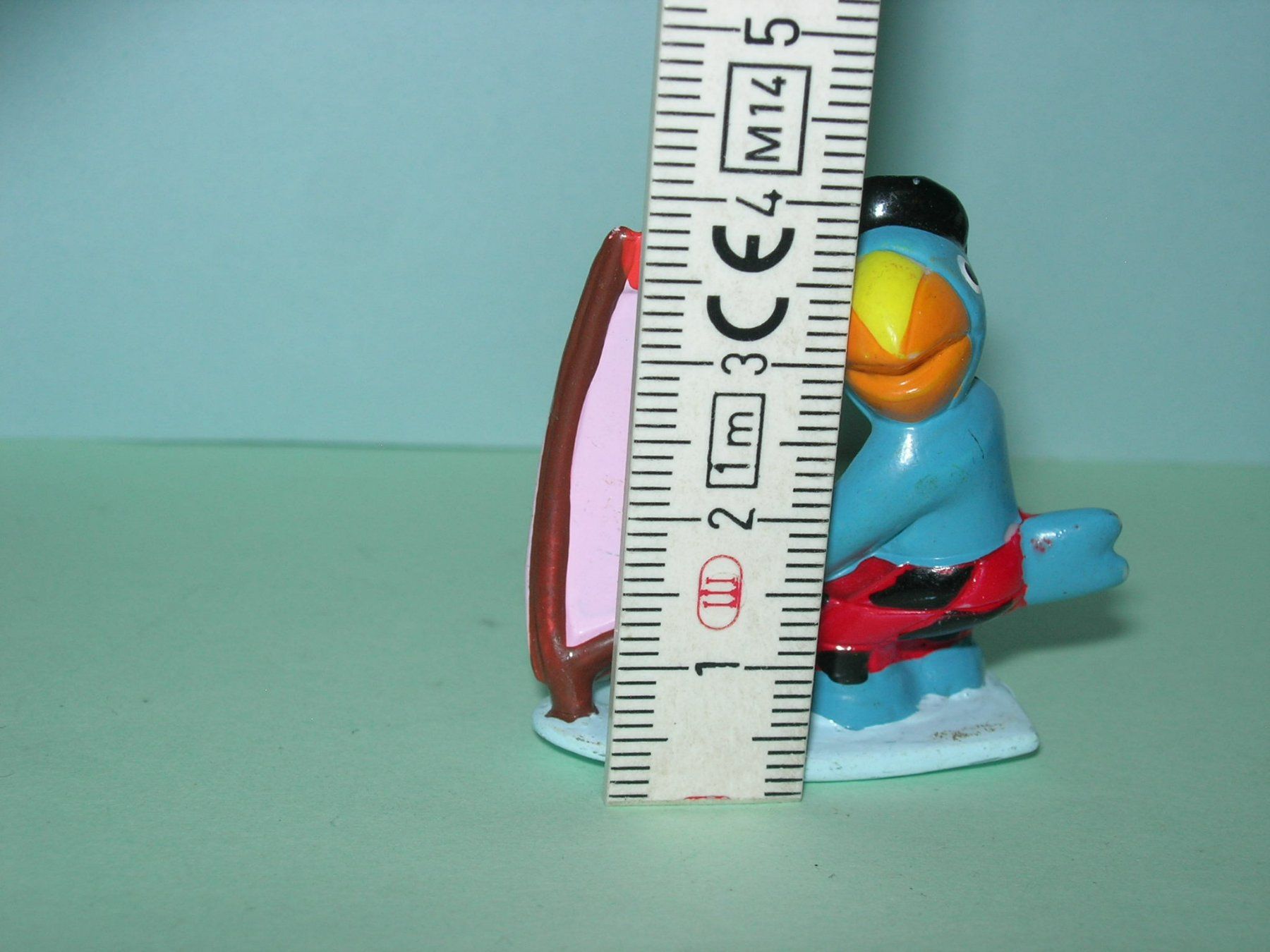 Statuette: Globi als Windsurfer, Minifigur – Usato da Hornussen venduto da Corvette- 5