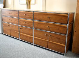 Sideboard mit Rohrgestell ab Ausstellung