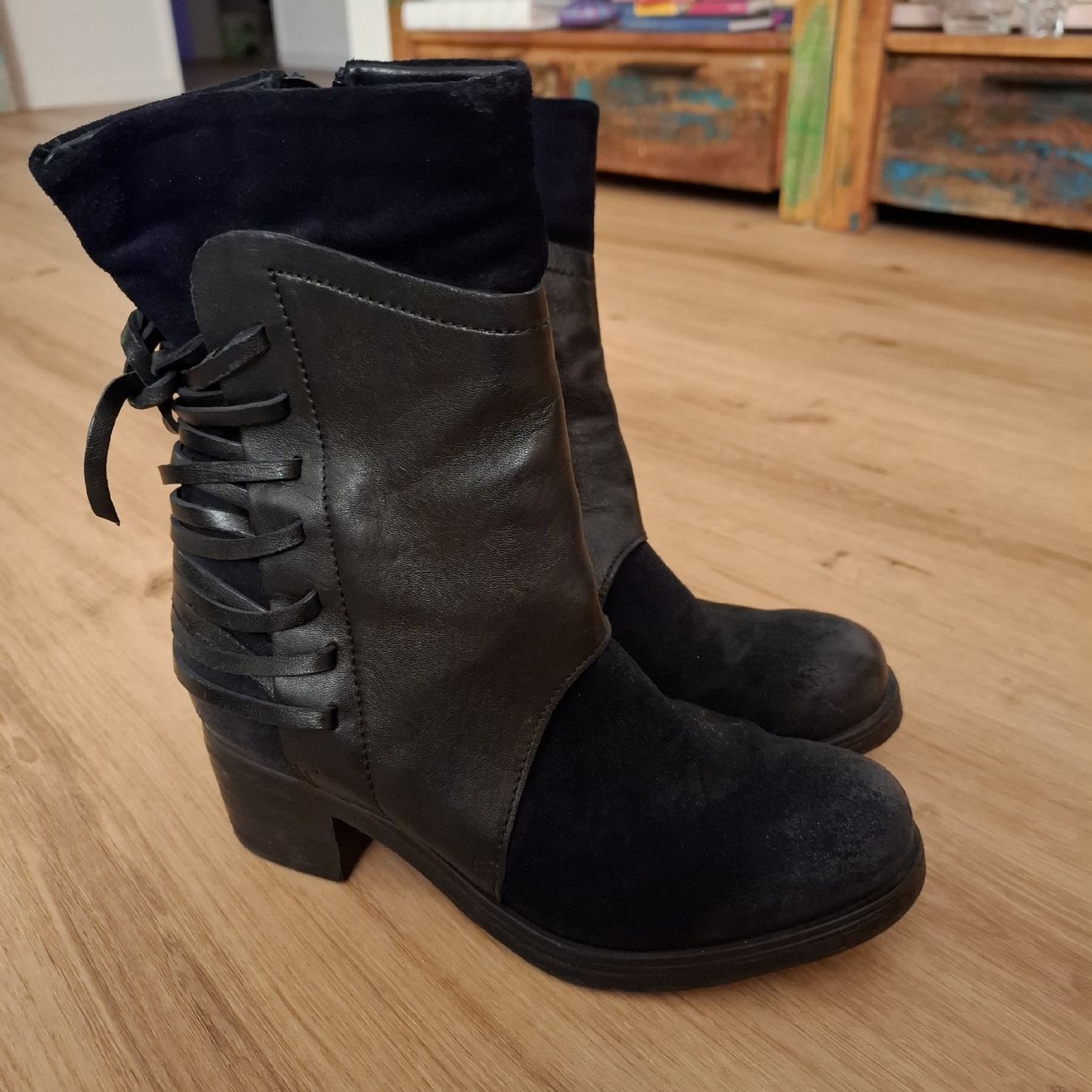 Mjus Scarpe da donna: MJUS Leder Schuhe Gr. 37 schwarz – Nuovo (secondo la descrizione) da Bülach venduto da JAYA379