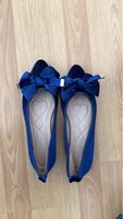 Neu! Ballerinas mit Schleife, Grösse 39
