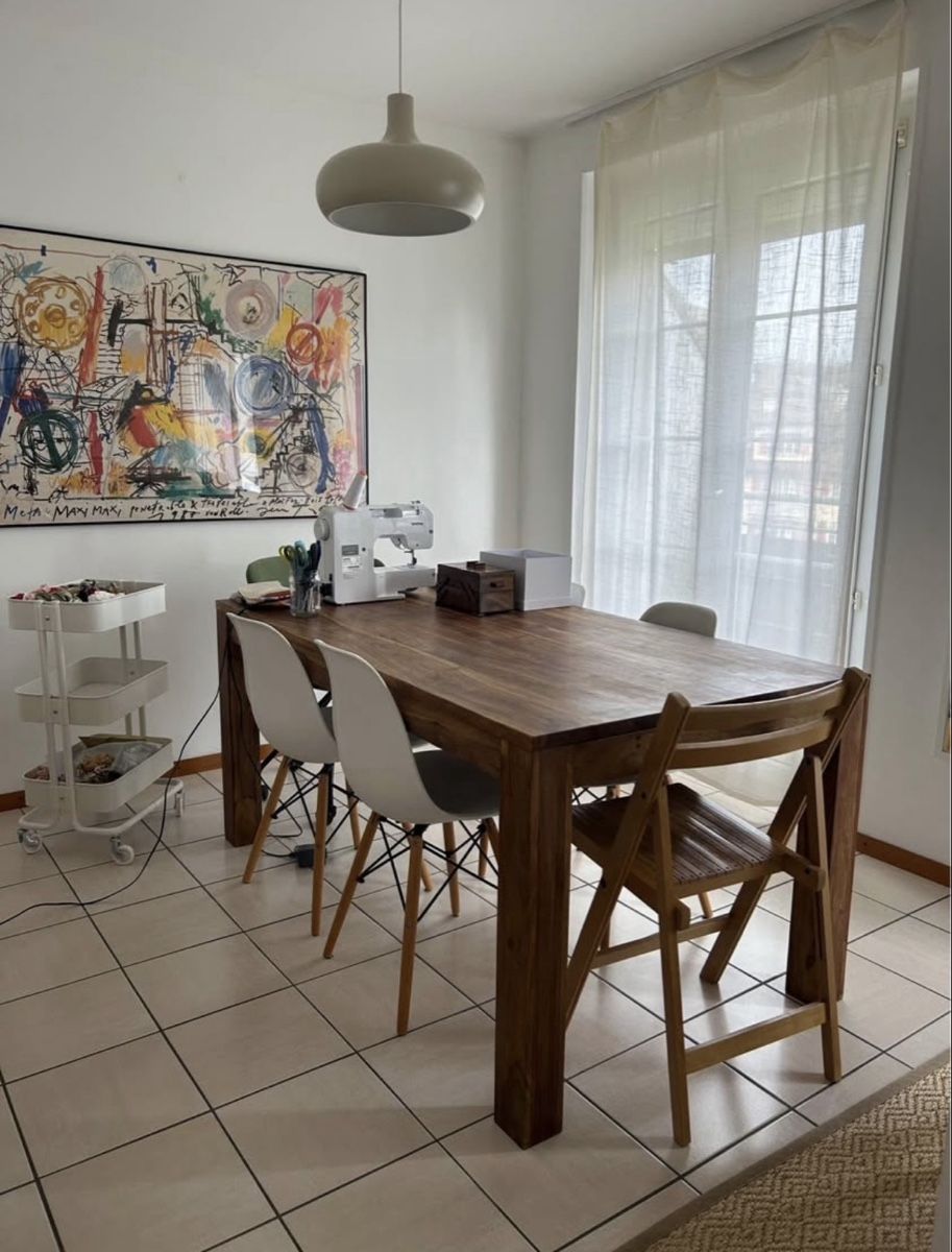 Tables: Table en bois massif – D'occasion à Villeret par sal_j758