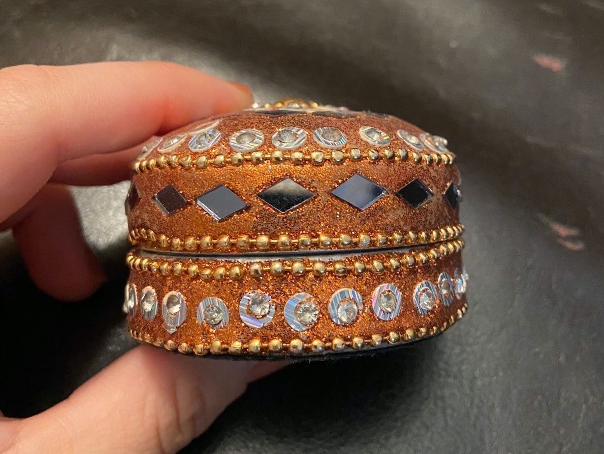 Altro in Decorazioni & Accessori: Petite Boîte orange – Usato da Veyrier venduto da Leilazizou 1