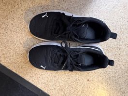 Puma Sneaker Gr. 38