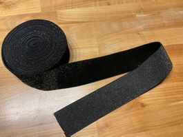 Webband Samt schwarz - gold / 5 Meter lang