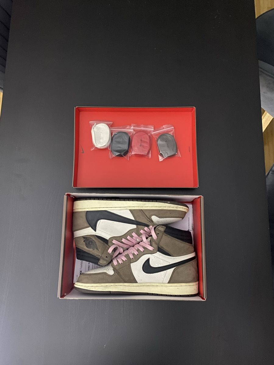 Jordan Herrenschuhe: Nike Air Jordan 1 Travis Scott OG – Gebraucht aus St. Gallen von Tyreesdanny 2