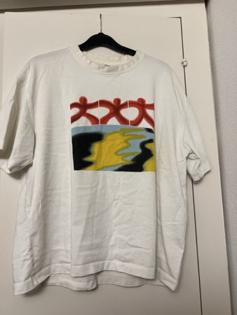 t shirt