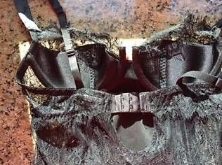 Autres dessous: Déshabillé 75C neuf – D'occasion à Colombier VD par DENYSE01 1