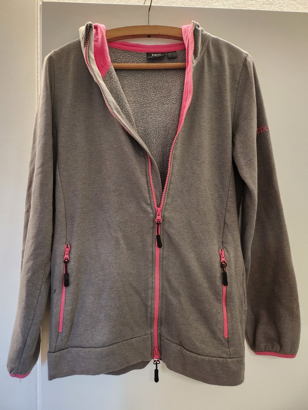 Giacche: Sweat-Jäckli gr. 36/38 – Usato da Nebikon venduto da zesette