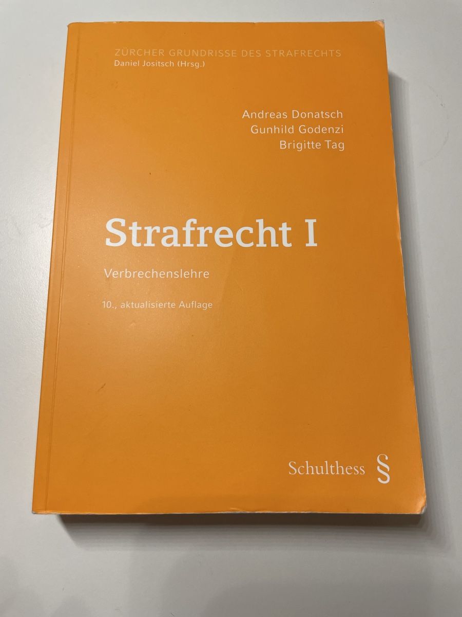 Libri: Strafrecht 1 – Usato da Thalwil venduto da ana_d7qr