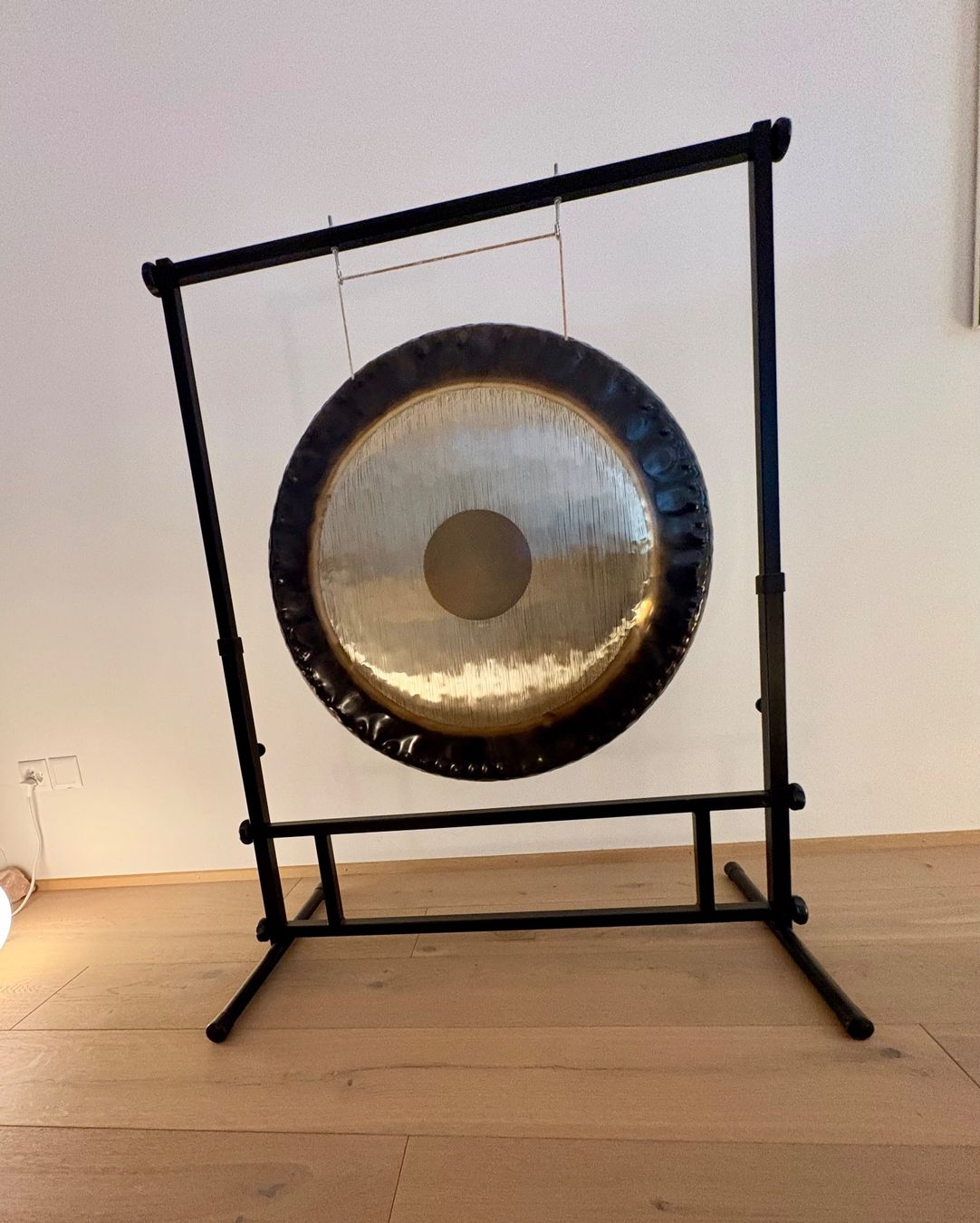 Altro in Decorazioni & Accessori: Gong Ständer Metall schwarz – Usato da Stettfurt venduto da jadefux76