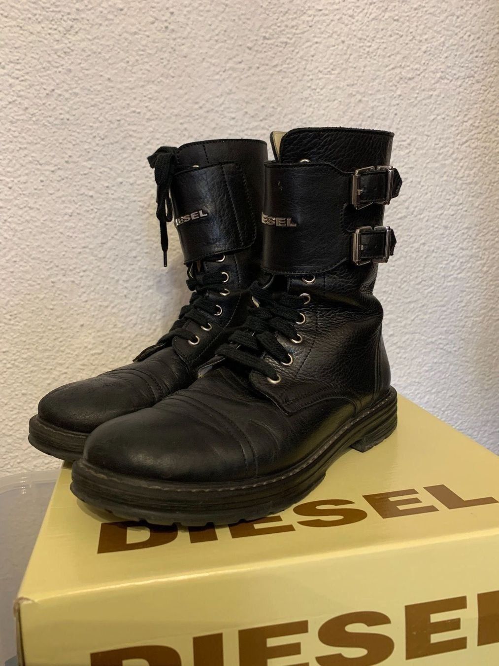 Diesel Scarpe da uomo: Boots cuir style rangers DIESEL 37 – Usato da Haag (Rheintal) venduto da Jeannette-FR 1