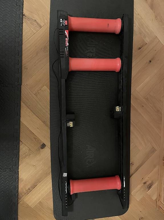Hometrainer: Fahrradrolle - Freierolle - Rollentrainer – Usato da Olten venduto da lukaszeltner
