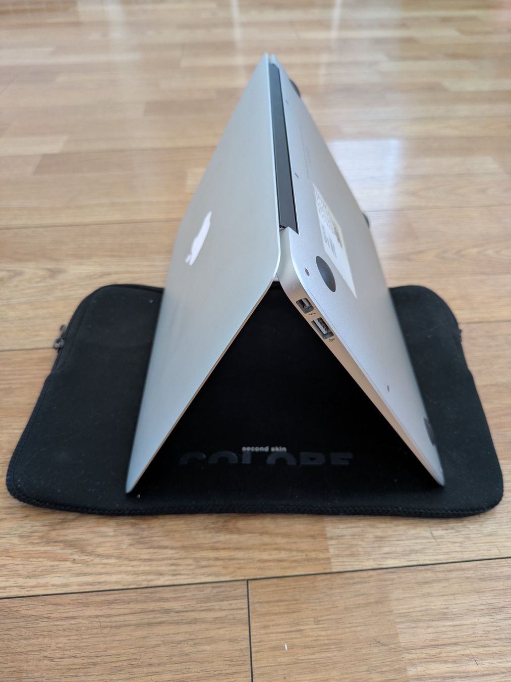 Apple Notebook: Superkompaktes MacBook Air 11 Zoll – Usato da Solothurn venduto da Sburkard 3
